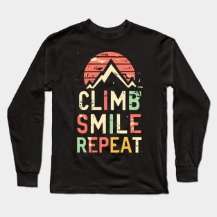 Free Climbing Boulderer Mountain Rock Bouldering Climber Gym Retro Long Sleeve T-Shirt